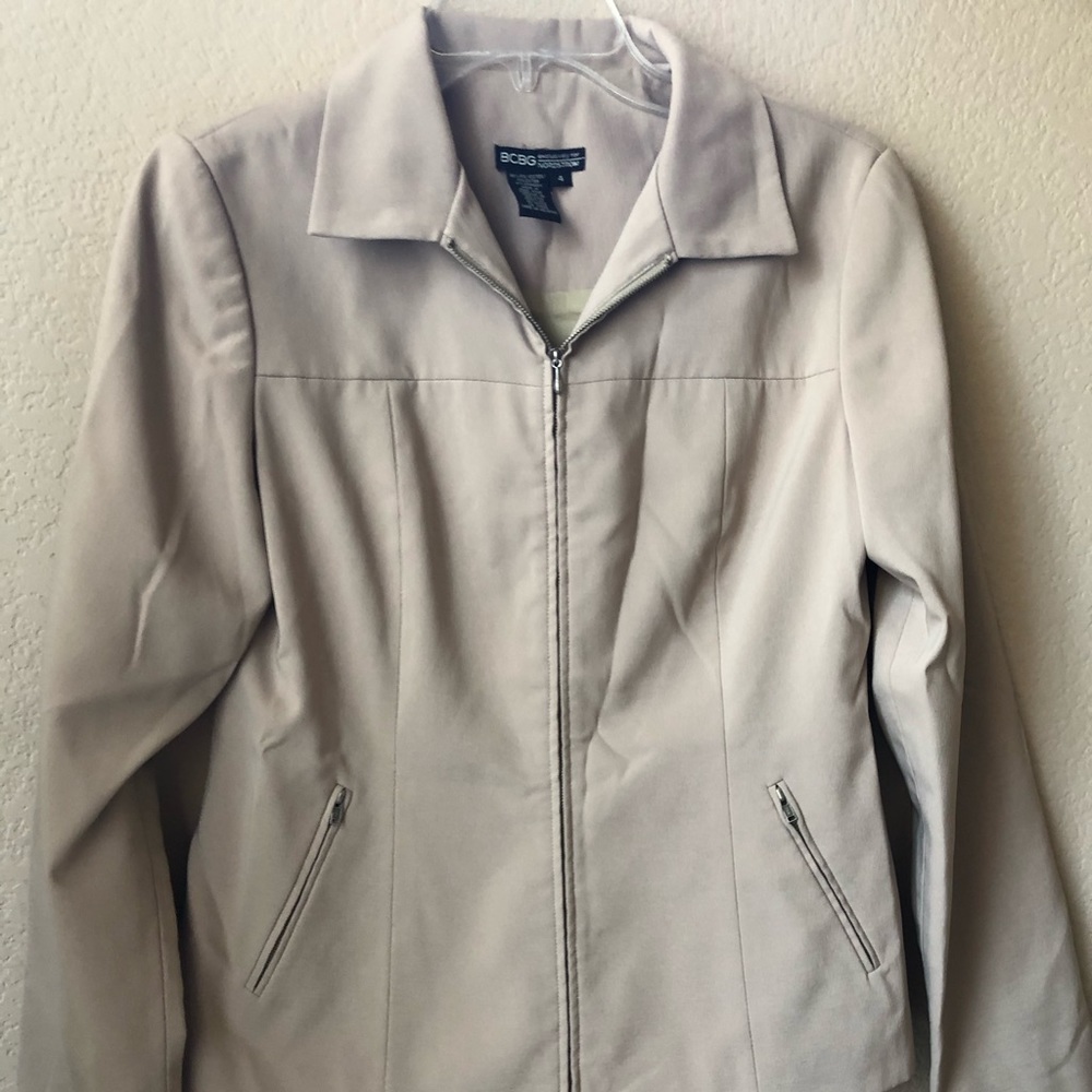 BCBG MAXAZRIA BLAZER